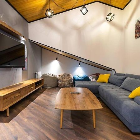 3Br Apt W Huge Terrace & Magnificent Views 第比利斯 外观 照片