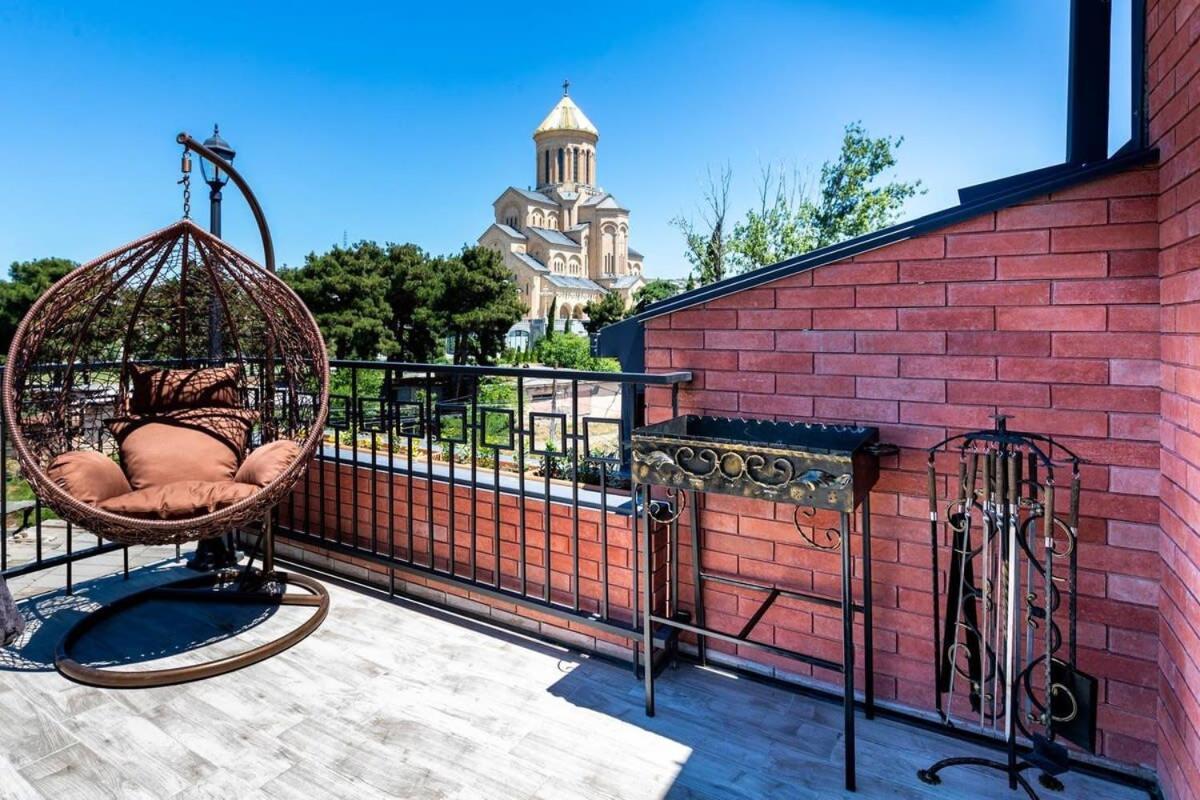 3Br Apt W Huge Terrace & Magnificent Views 第比利斯 外观 照片