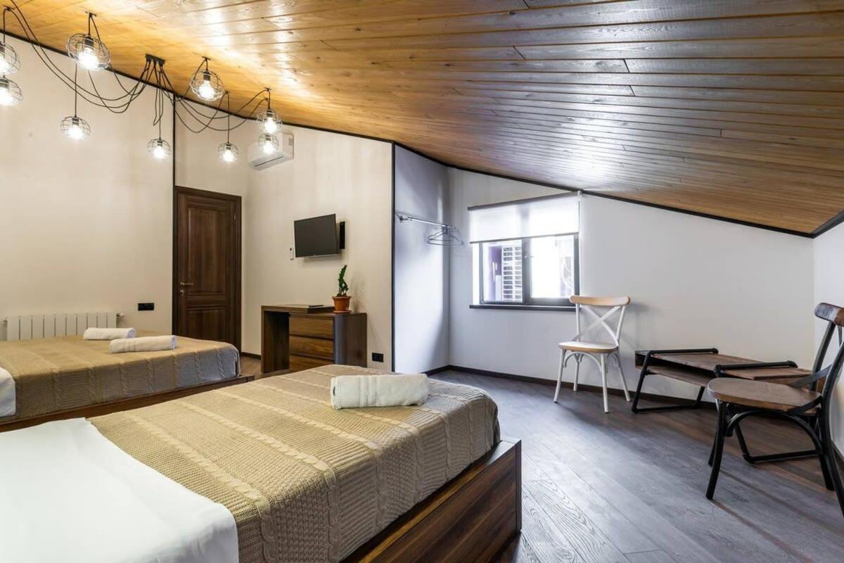3Br Apt W Huge Terrace & Magnificent Views 第比利斯 外观 照片